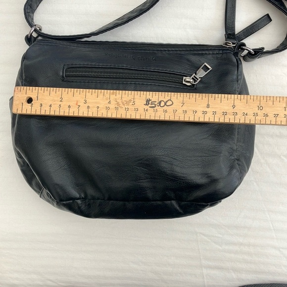 Volganik Rock black vegan Leather Crossbody Bag with many zip pockets - Picture 3 of 16